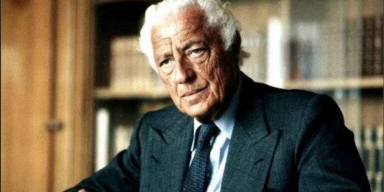 Gianni Agnelli: c'era una volta un re, anzi un dio serpente…